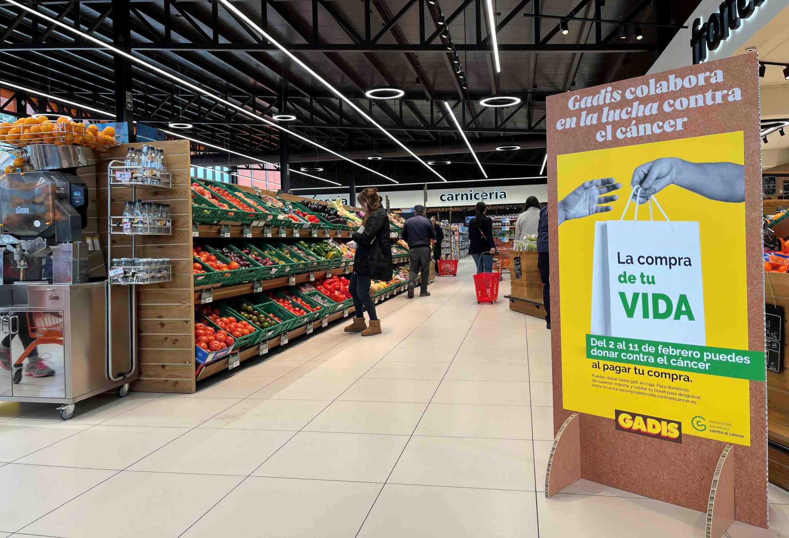 Gadis apoya la campaña de la AECC ‘La compra de tu vida’