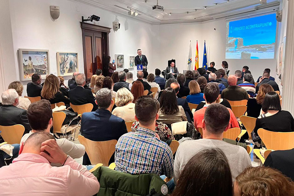 ‘Ribadeo, a contrapunto’, nuevo lema turístico de la villa mariñana