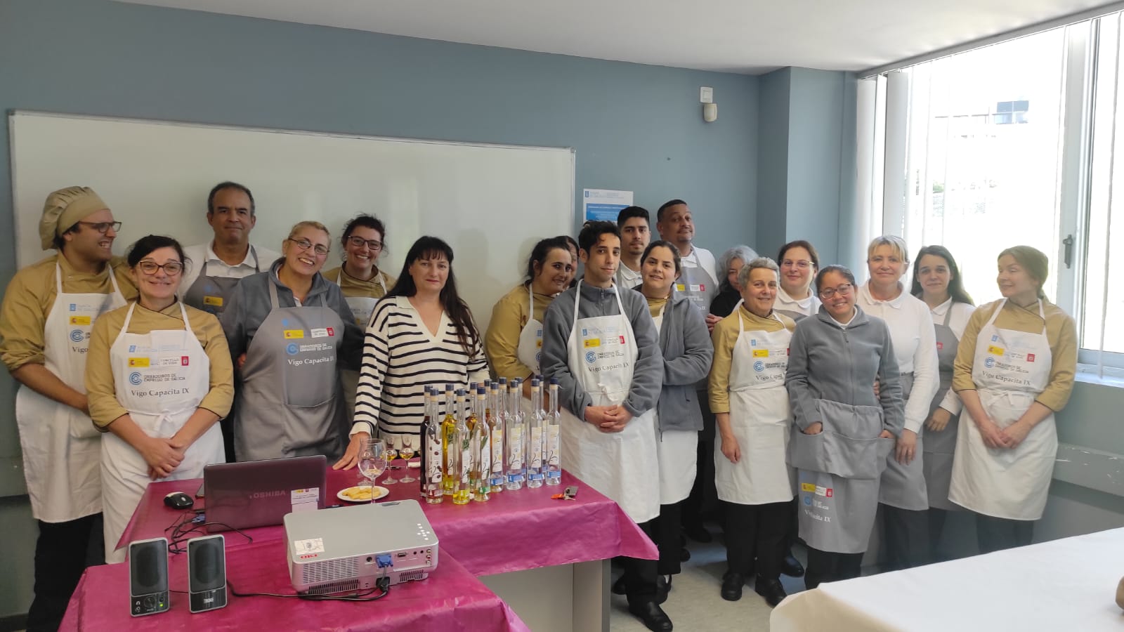 Alumnos de “Vigo Capacita IX” se forman sobre el uso de los Aguardientes y Licores Tradicionales de Galicia