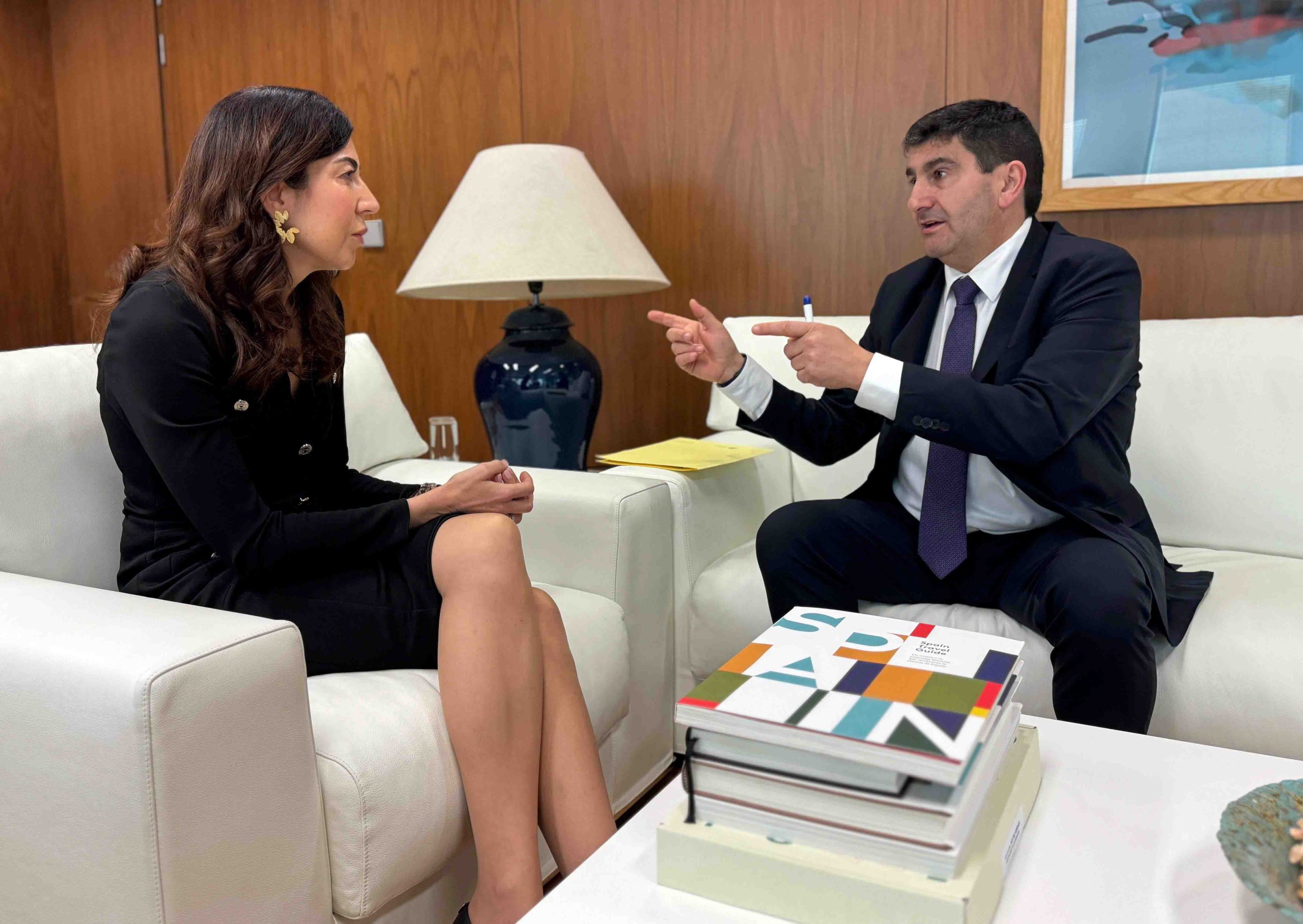 Los fondos del Gobierno en materia turística llegan a 1 de cada 3 concellos gallegos