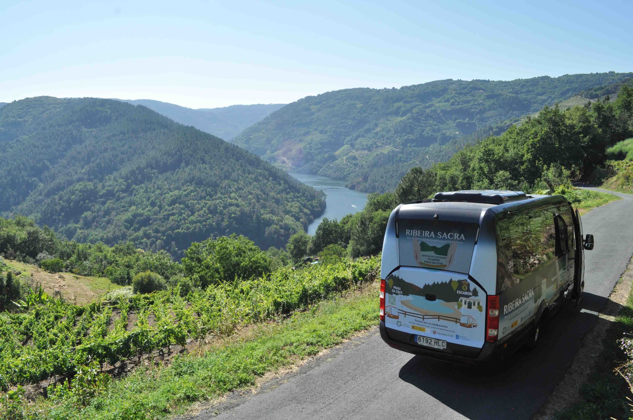 Vuelven los buses lanzadera a la Ribeira Sacra en Semana Santa