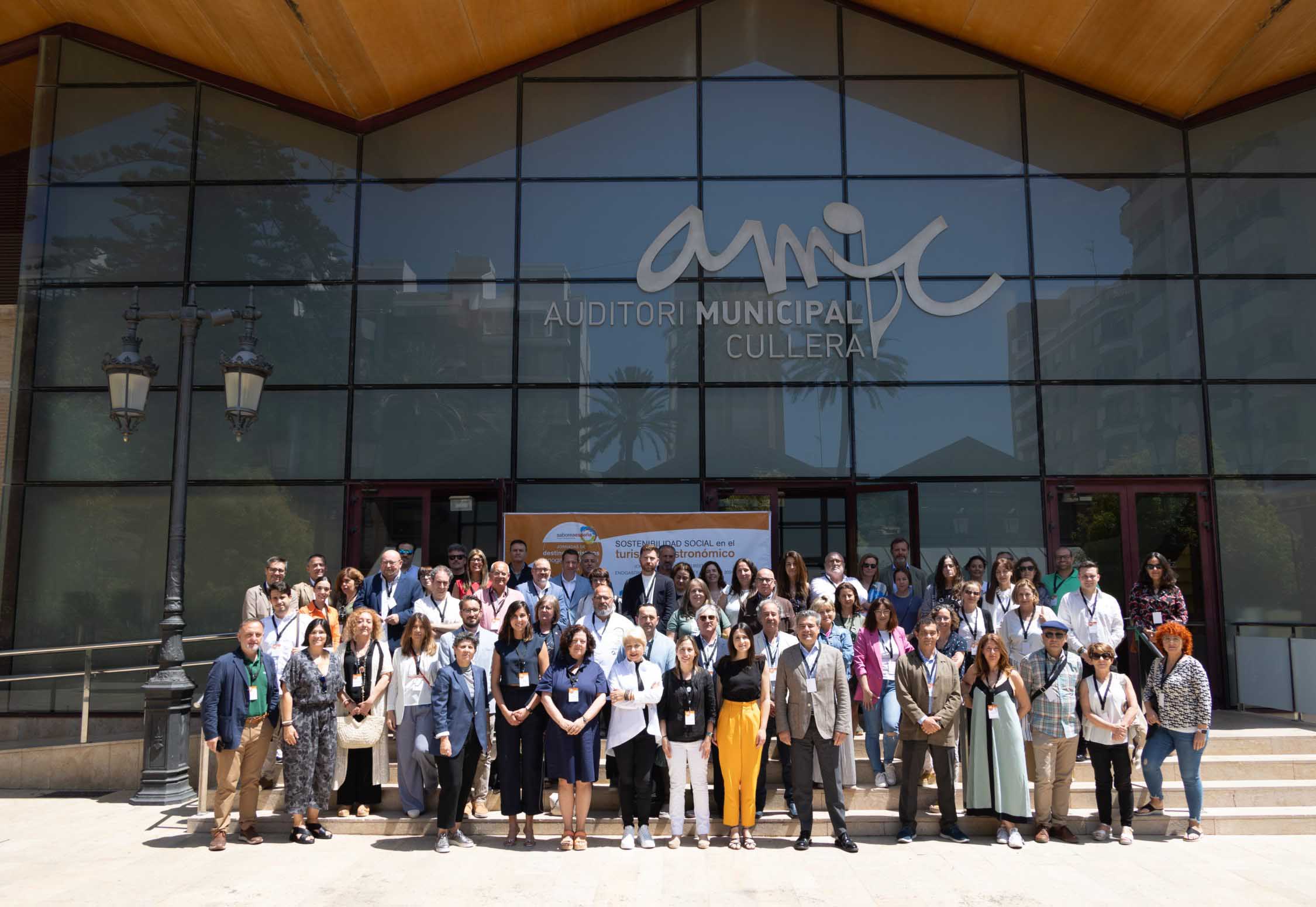 Turismo de la Deputación da Coruña asiste a la Jornada Técnica de Destinos Enogastronómicos en Cullera
