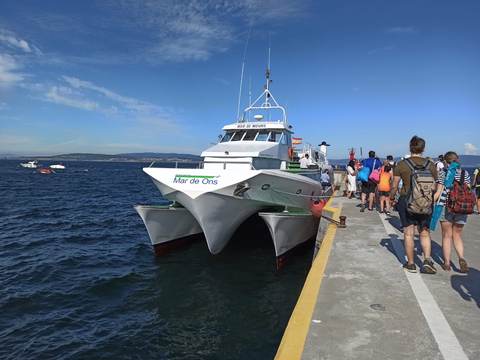 La Isla de Ons registra los primeros llenos de la temporada
