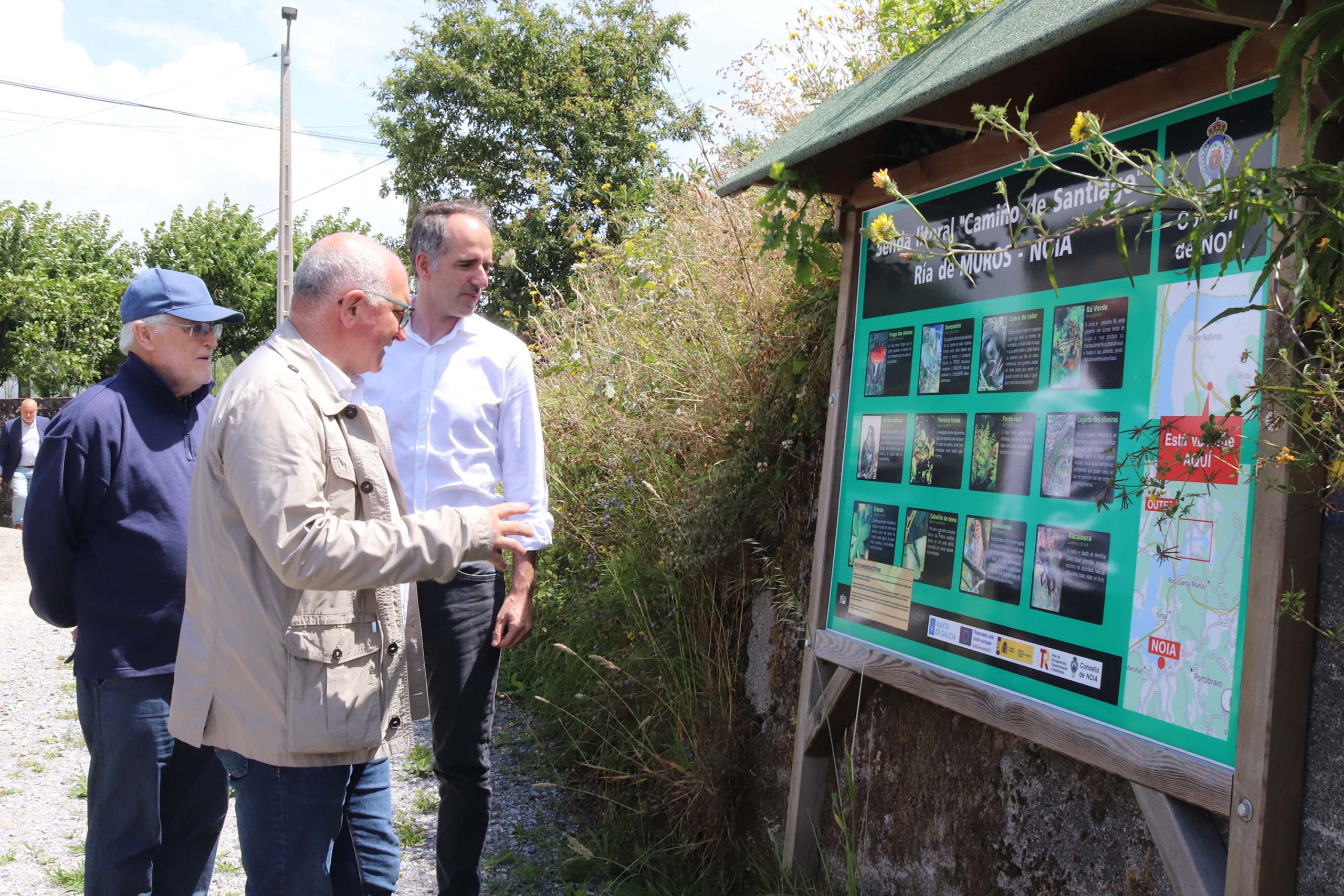 Inaugurado un tramo restaurado del Camino de Santiago de la Ría de Muros Noia