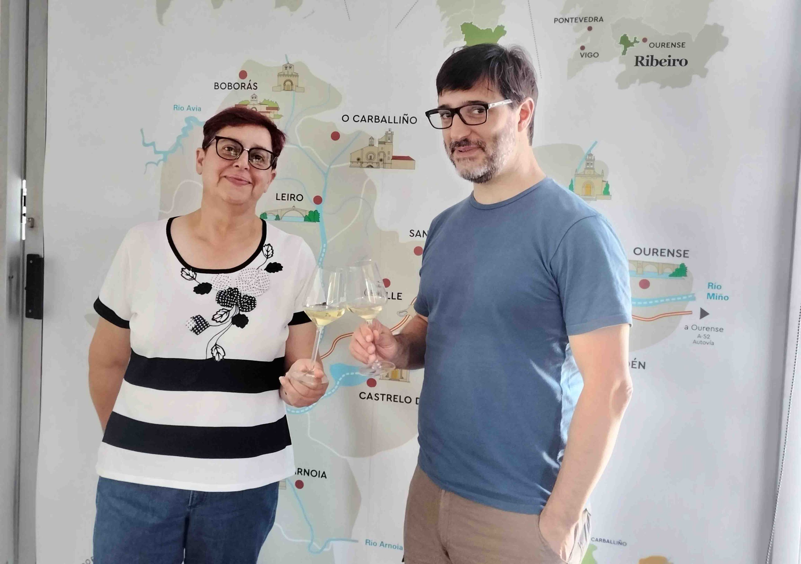 El crítico de vinos Joaquín Hidalgo visita O Ribeiro