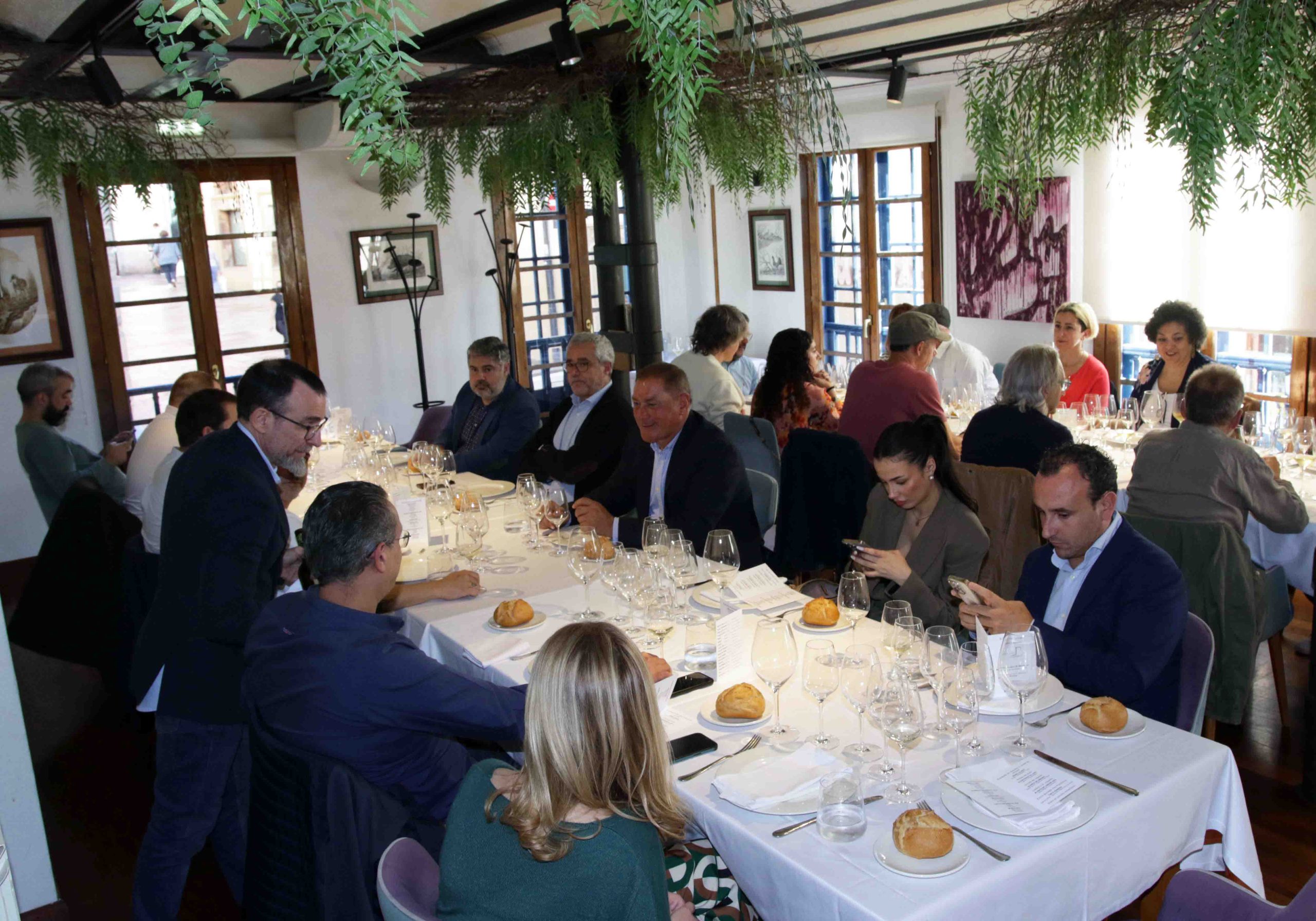 Los vinos de la D.O. Monterrei se dan a conocer en Oviedo