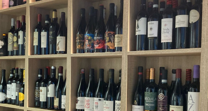 Los aranceles de EE.UU. ponen en jaque a las exportaciones del vino español