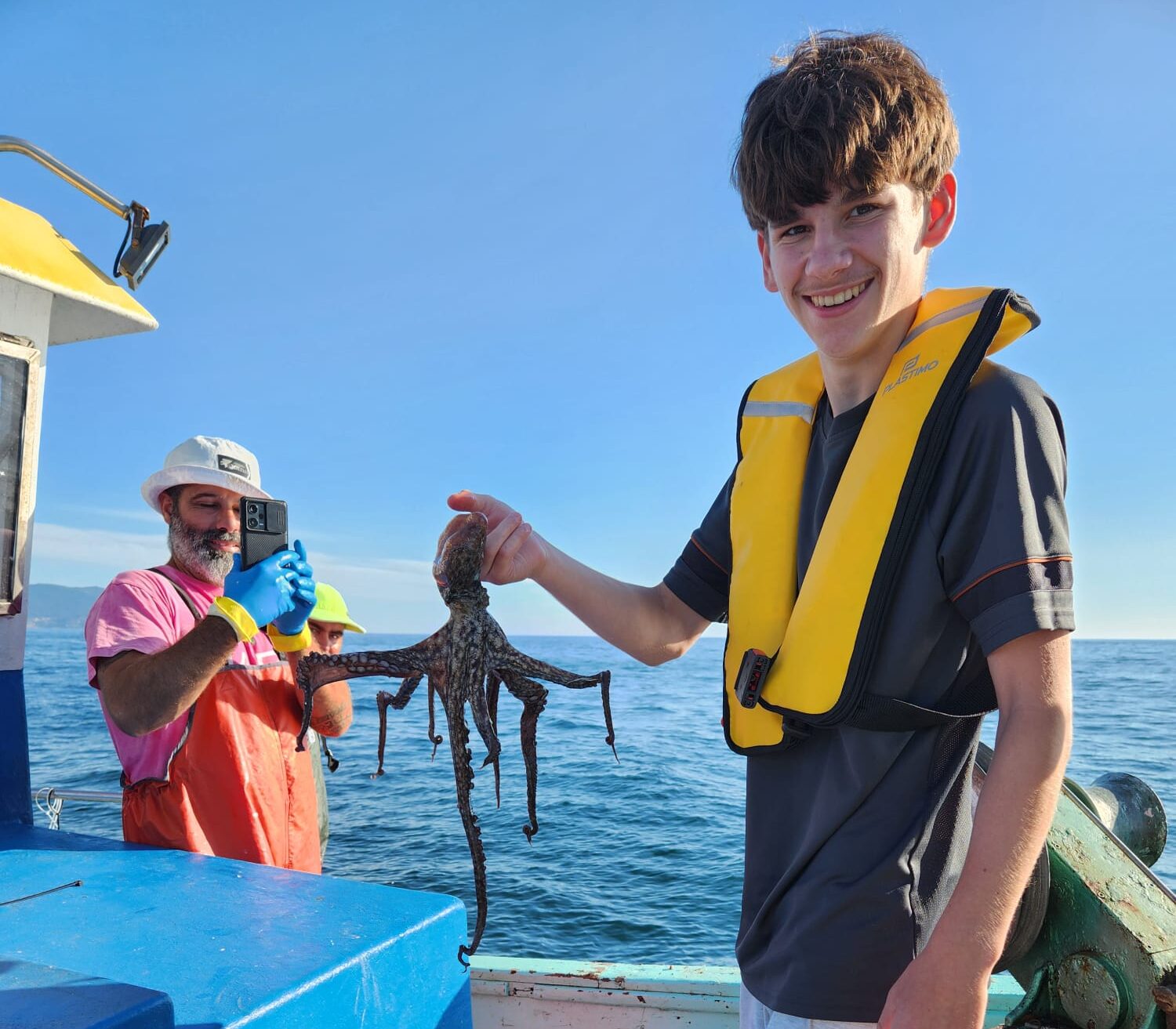 Pescaturismo en el sur de Galicia, una experiencia que crece día a día 