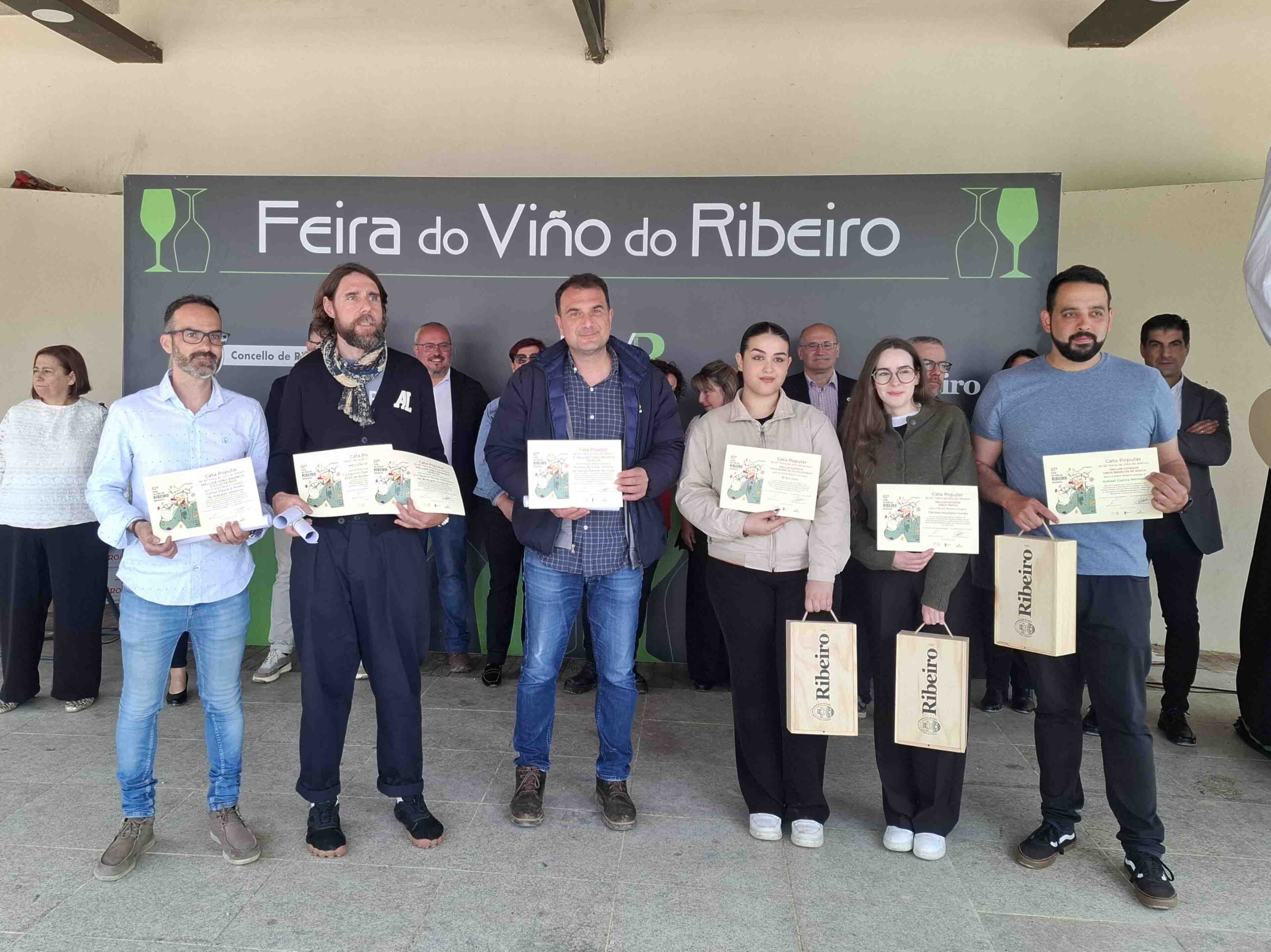 Bodegas Cunqueiro y Cuñas Davia triunfan en la Feira do Viño do Ribeiro