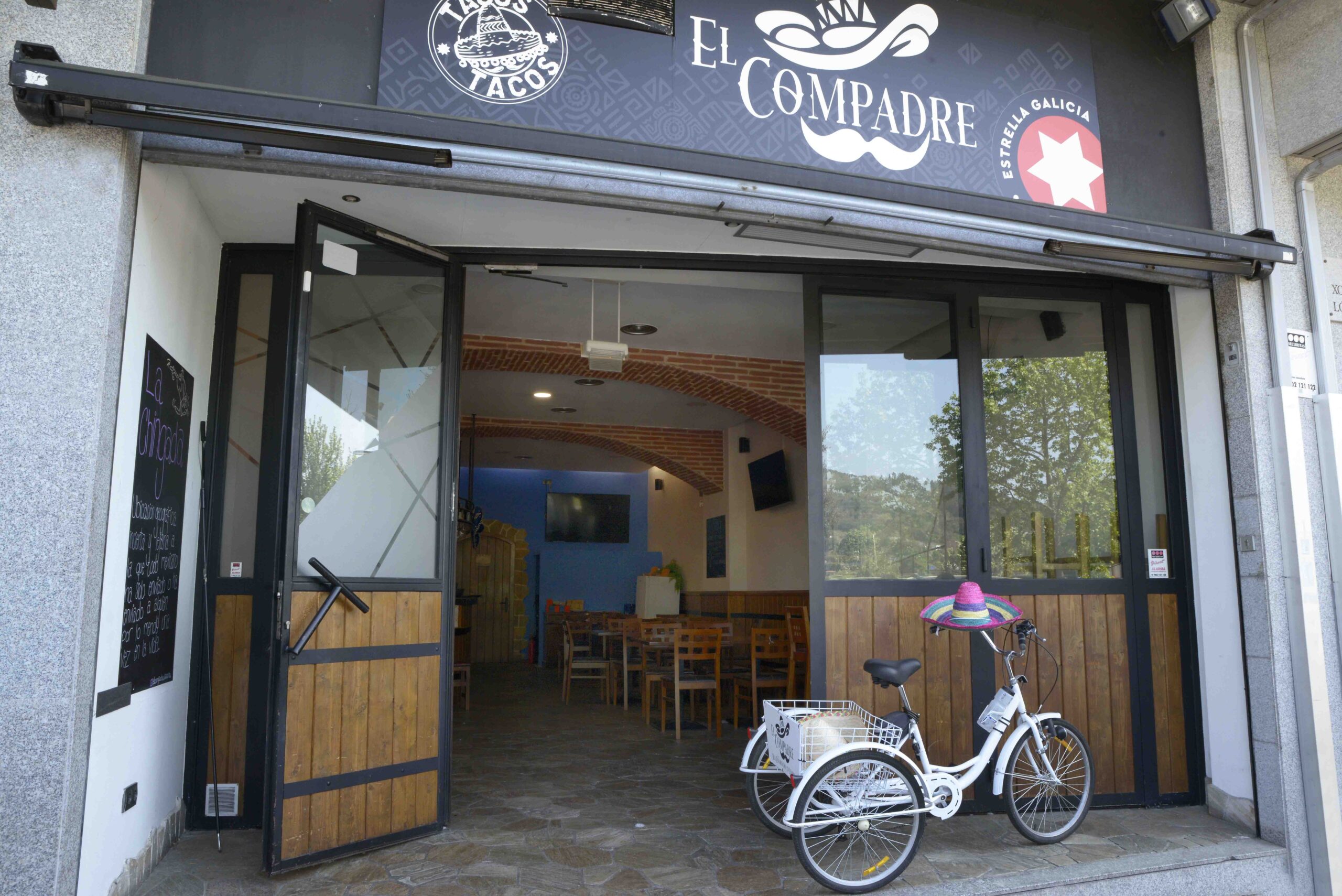 Para tacos, nachos y salsas, El Compadre ourensano