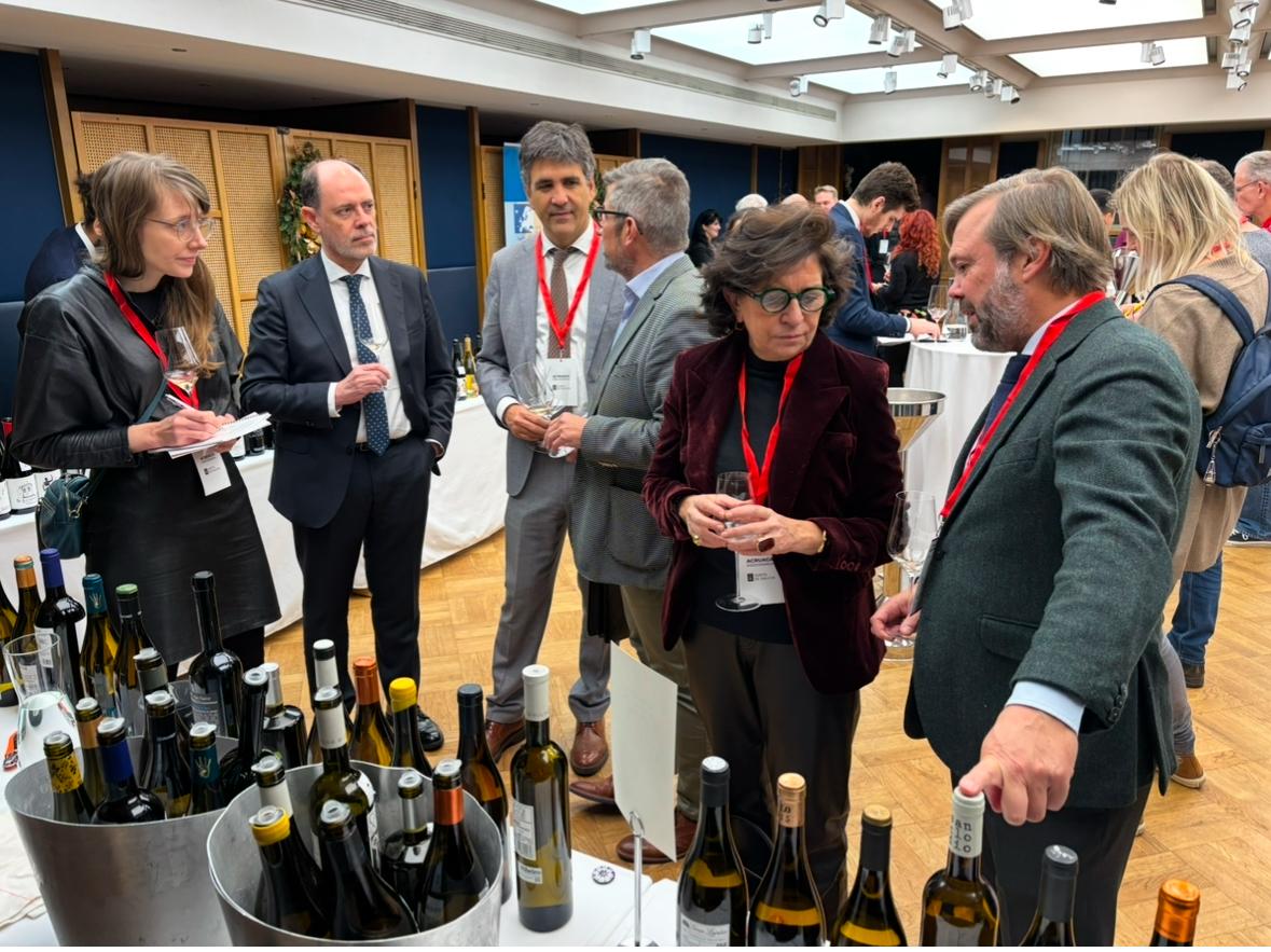 Vinos, licores y aguardientes gallegos se presentan en Dinamarca
