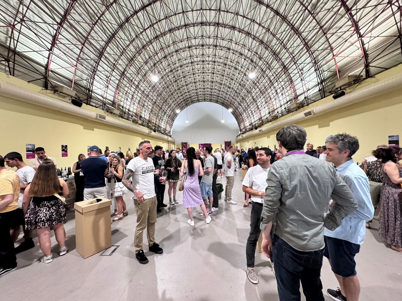 El vino gallego brilla en Madrid de la mano de Castes
