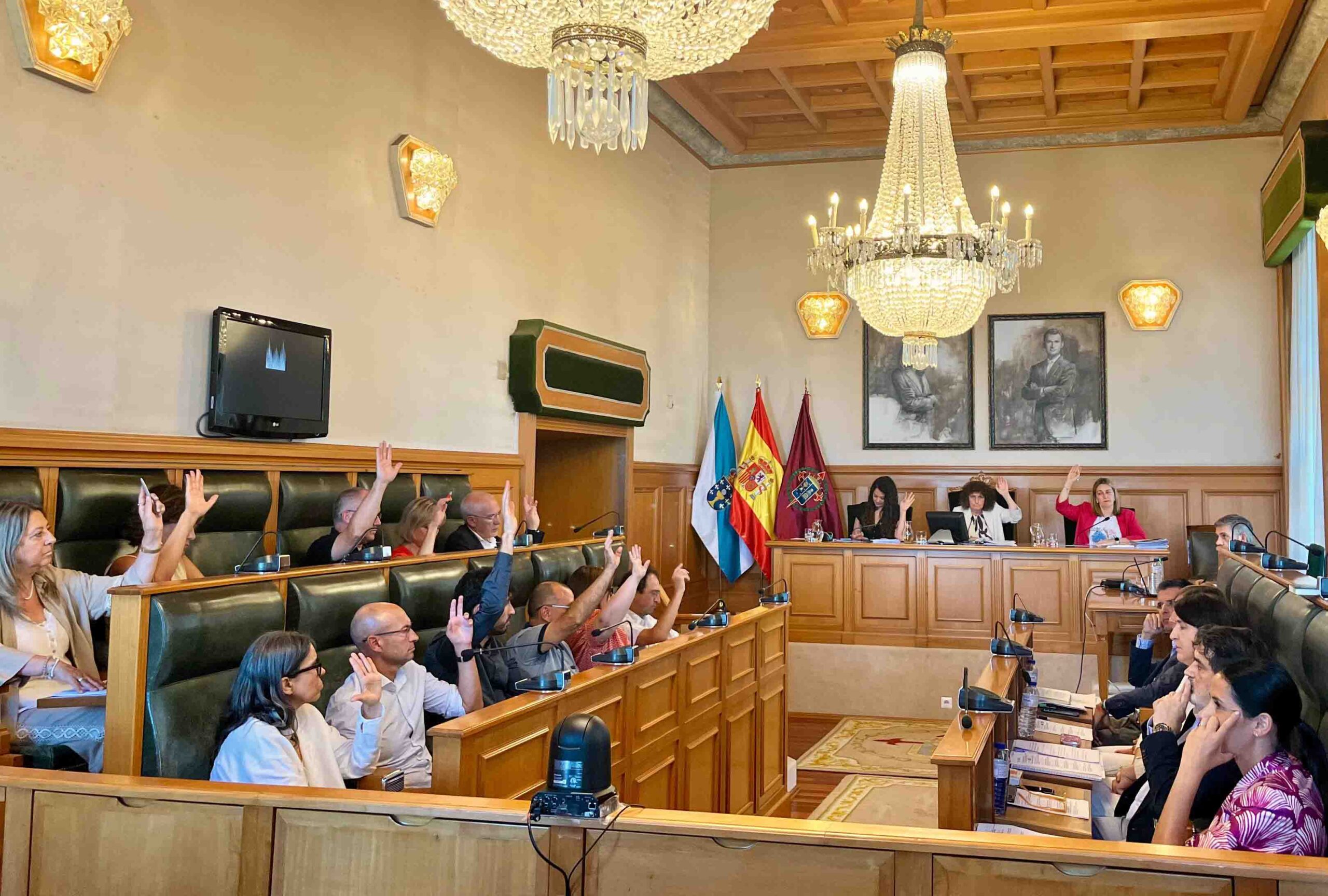 Santiago aprueba la ordenanza para aplicar el impuesto a las estancias turísticas