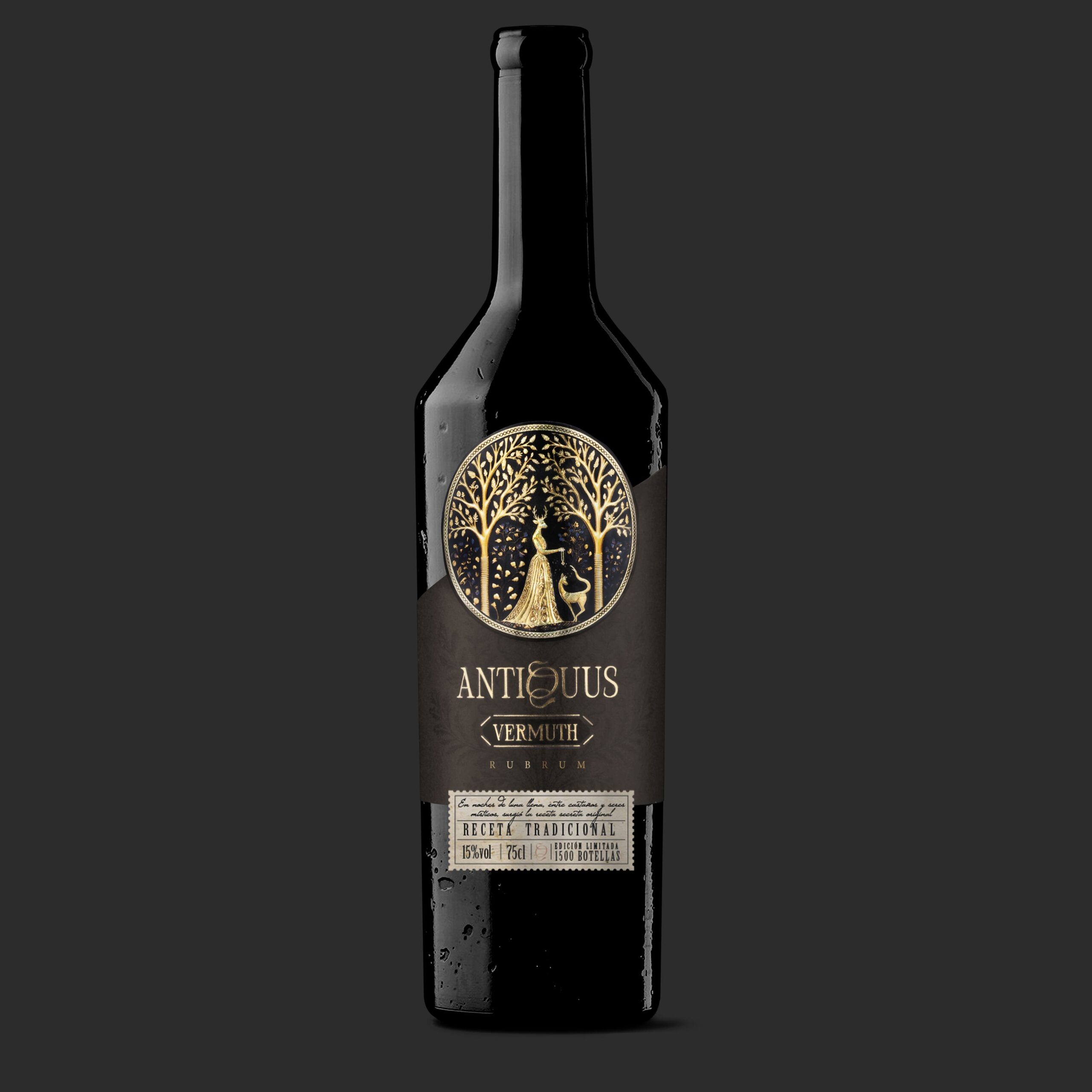 El vermut gallego Antiquus premiado internacionalmente
