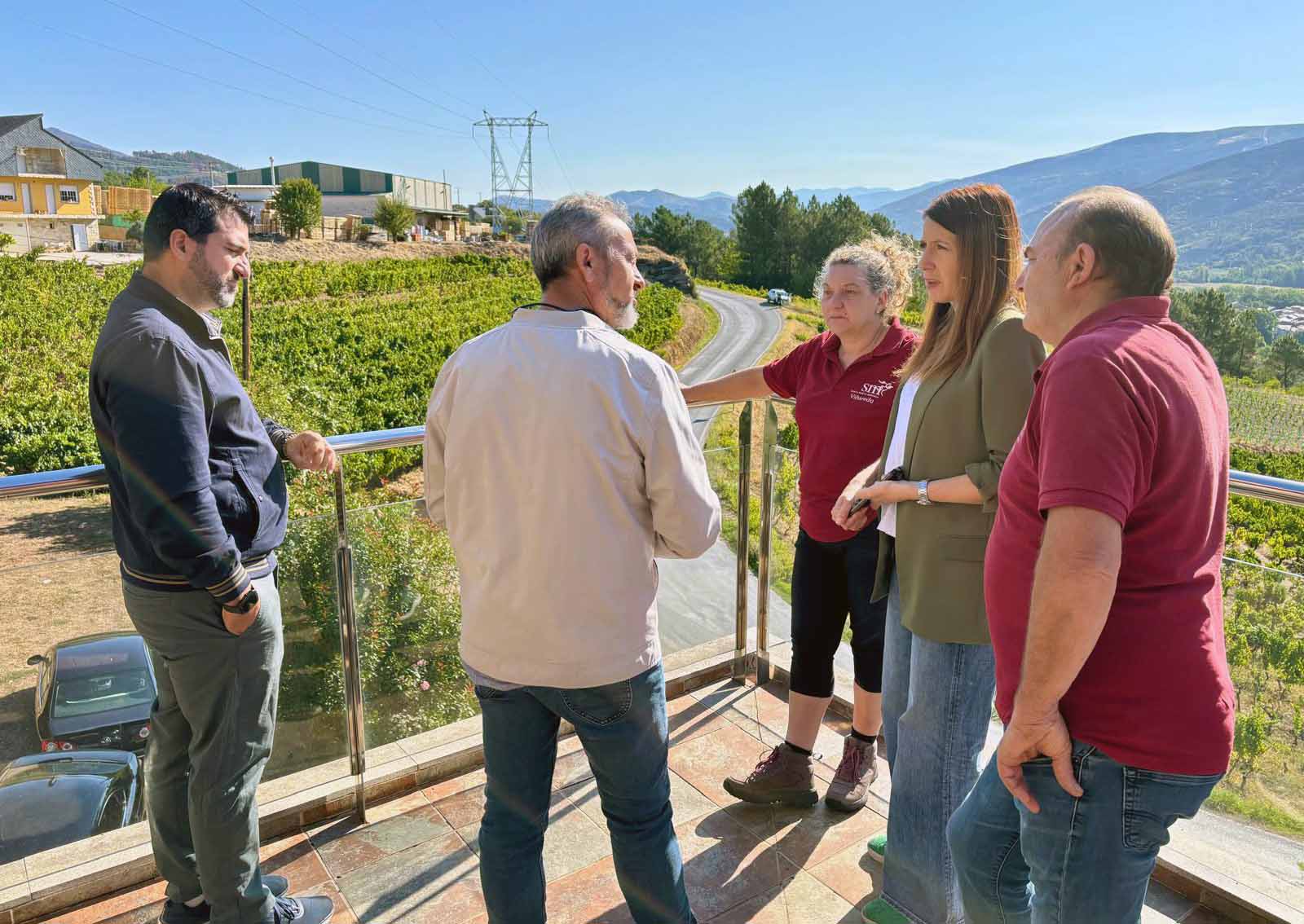La conselleira de Medio Rural reafirma el apoyo de la Xunta al sector vitivinícola