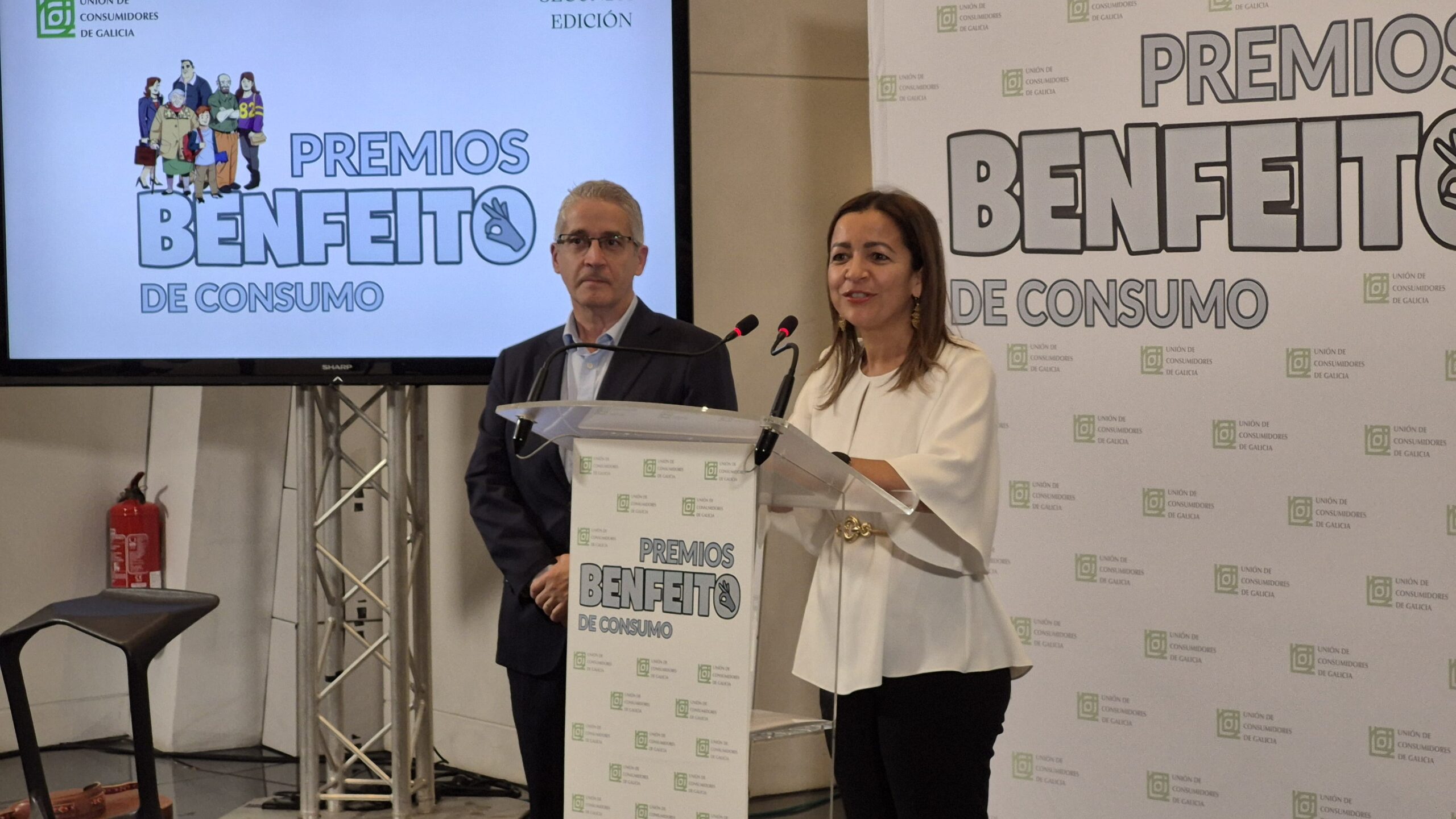 Gadis, Santos y Xenera, premios Benfeito de la Unión de Consumidores de Galicia