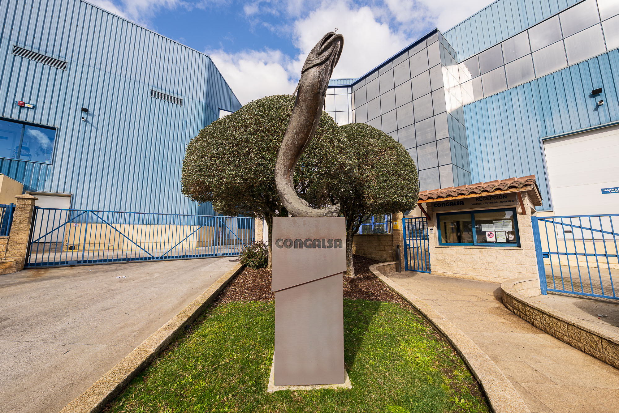 Congalsa continúa con su crecimiento instalando una nueva y amplia depuradora 