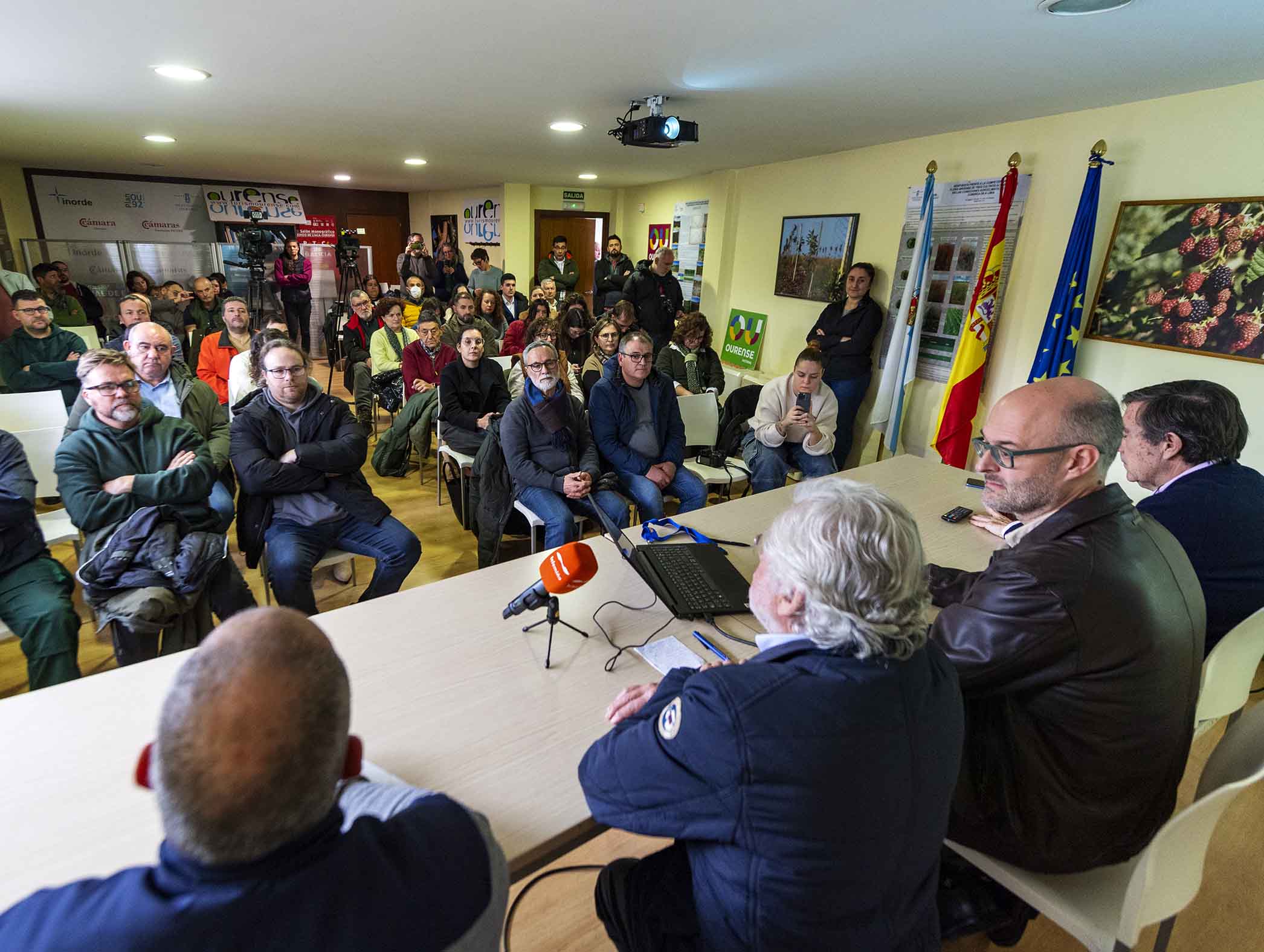 Medio Rural pone en marcha una Escuela de Pastores, en colaboración con la Asociación de Criadores de Ovino y Caprino de Galicia