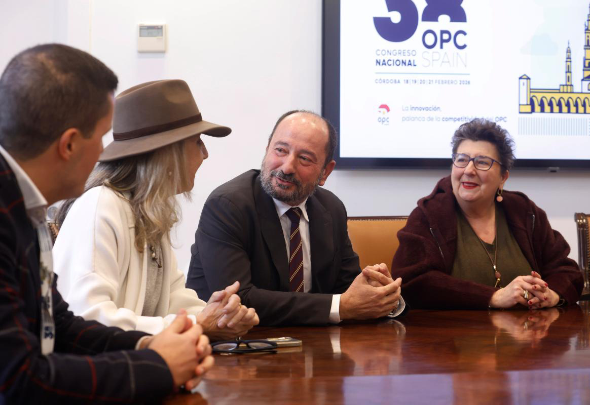 La Xunta presenta a los organizadores de congresos su plan para atraer eventos en el Xacobeo 2027