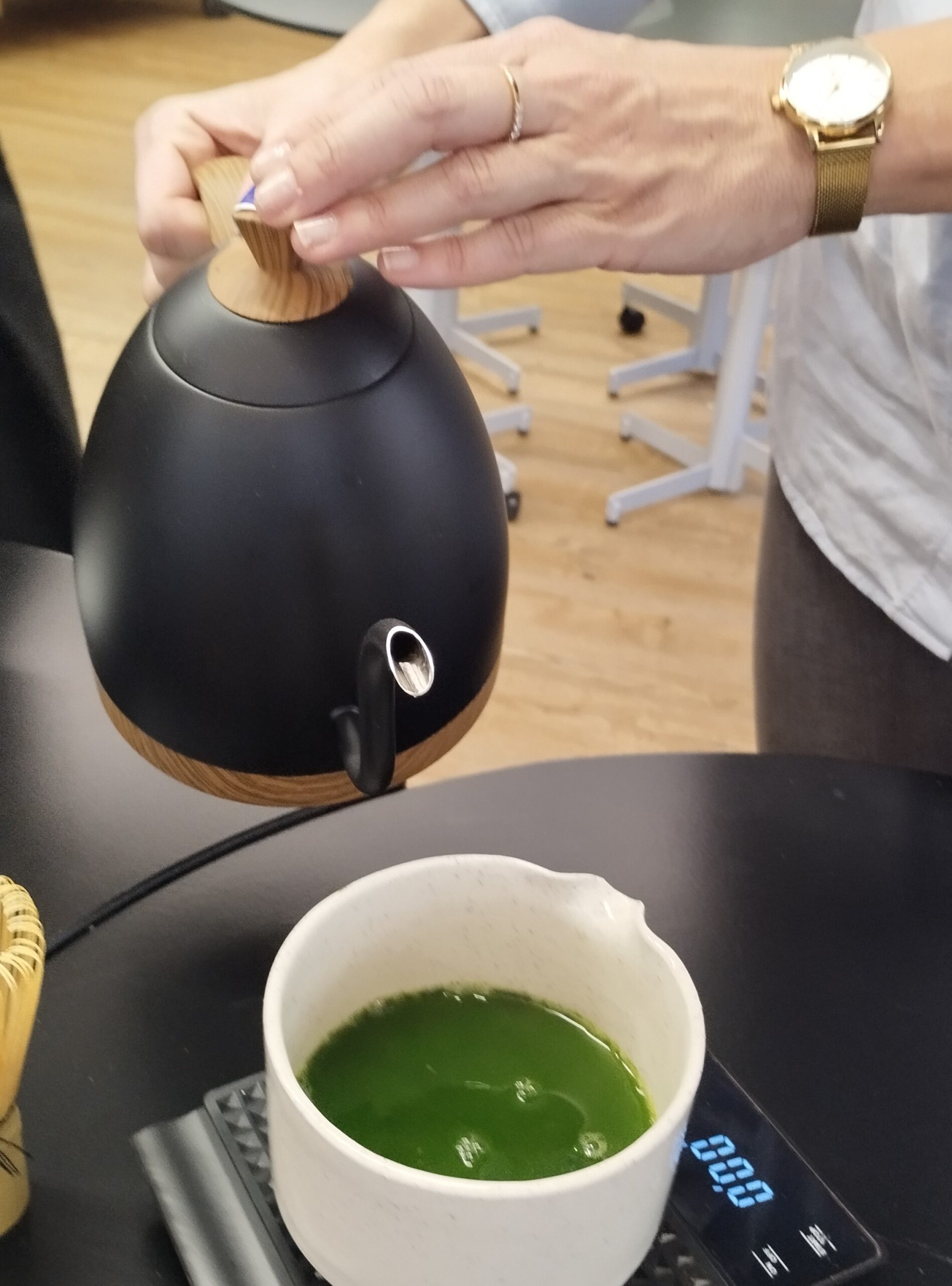 Conocimiento y cata de Té Matcha para el profesorado de F.P. en el CIFP Carlos Oroza