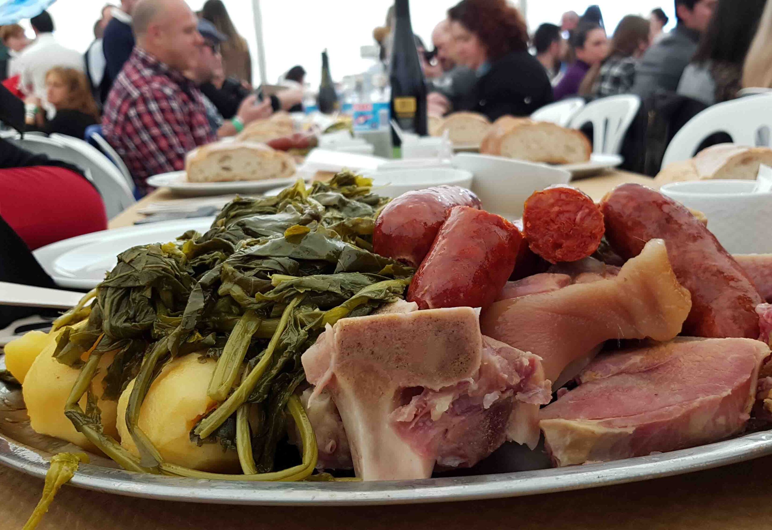 Las food trucks de la Deputación de Pontevedra llegan a sus primeros destinos 