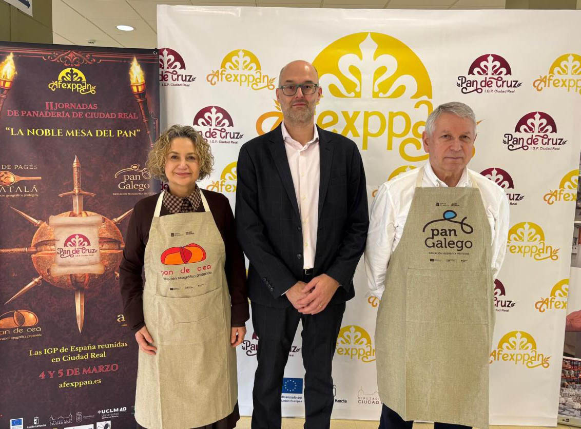 Los panes gallegos con IGP participan en un foro sectorial en Ciudad Real