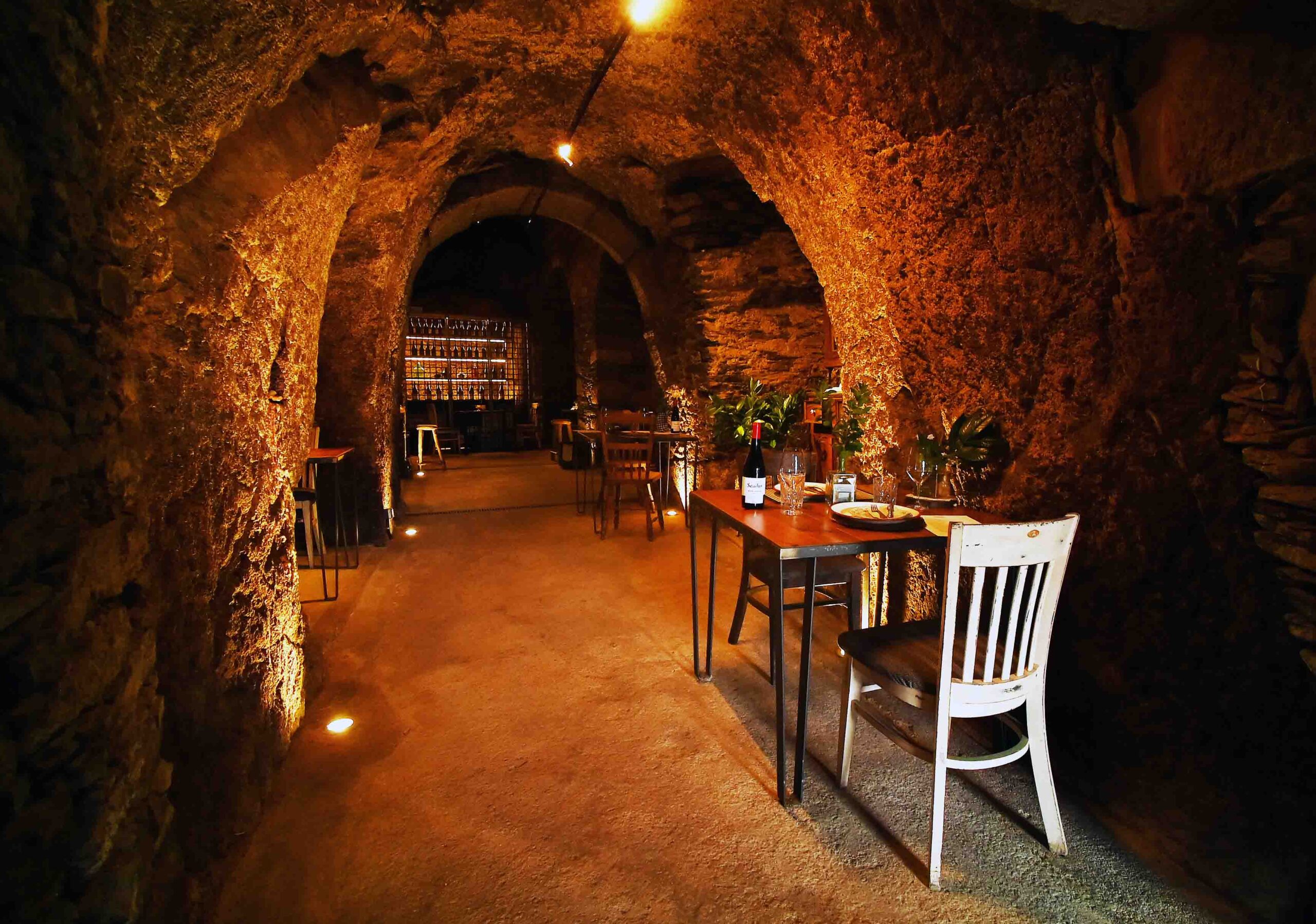 La Xunta declara Bien de Interés Cultural al conjunto de cuevas y bodegas de Seadur