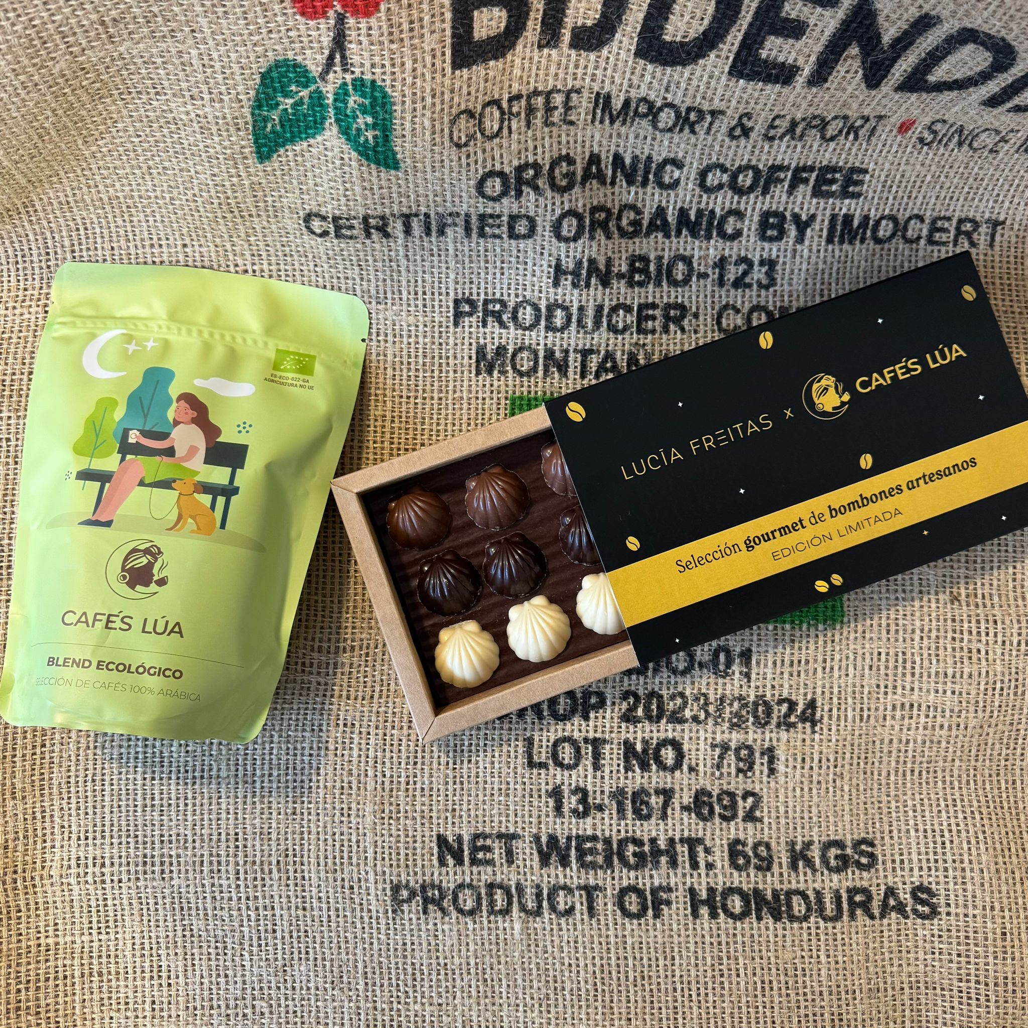 Cafés Lúa y Lucía Freitas se unen para elaborar una edición limitada de bombones artesanos