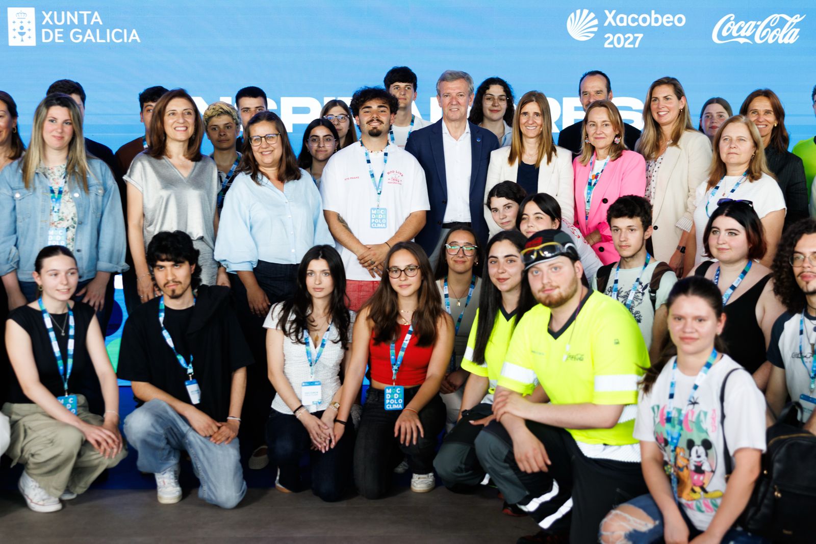 Jóvenes coruñeses se interesan por el avance industrial frente al cambio climático
