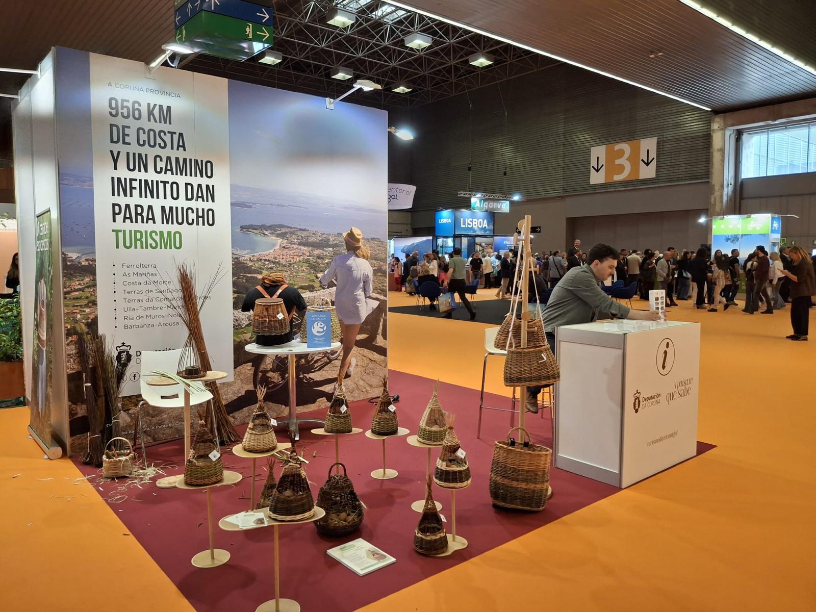 La Deputación de A Coruña muestra su oferta paisajística y gastronómica en ExpoVacaciones 