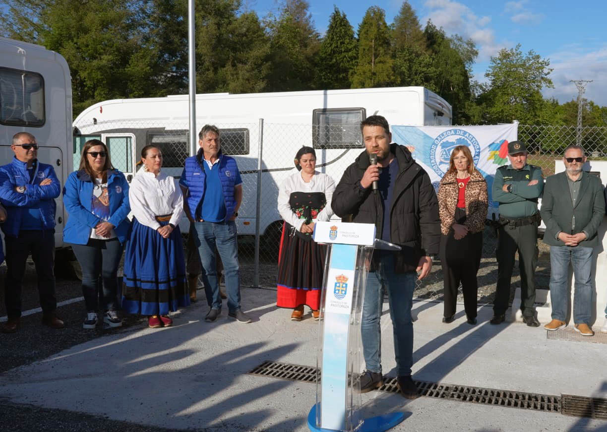 Pastoriza refuerza su oferta turística con un área de autocaravanas