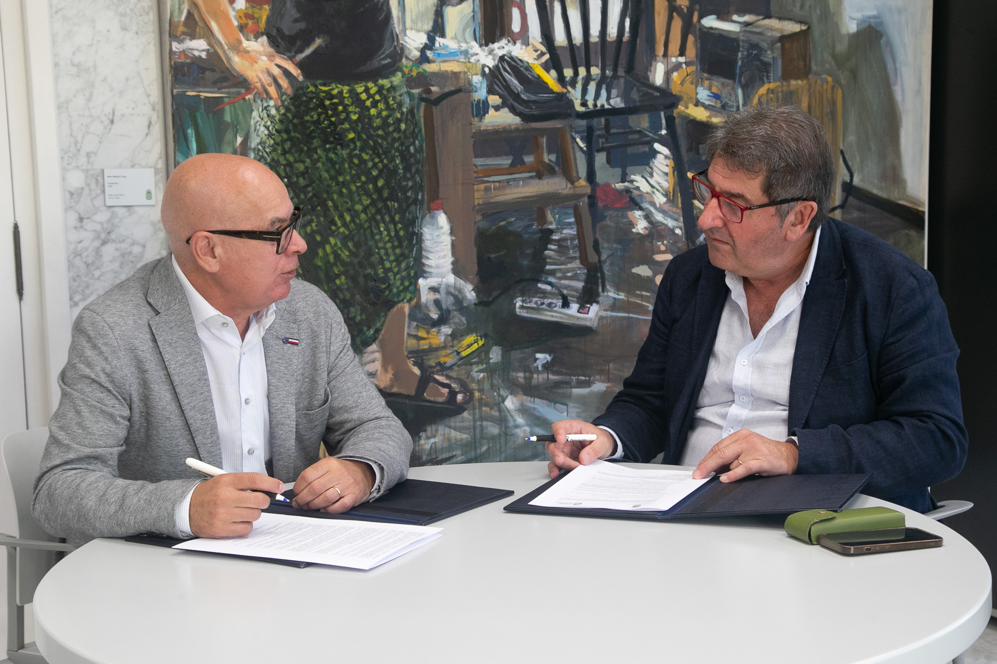 La Deputación da Coruña impulsa el proyecto de turismo científico del Monte Pindo