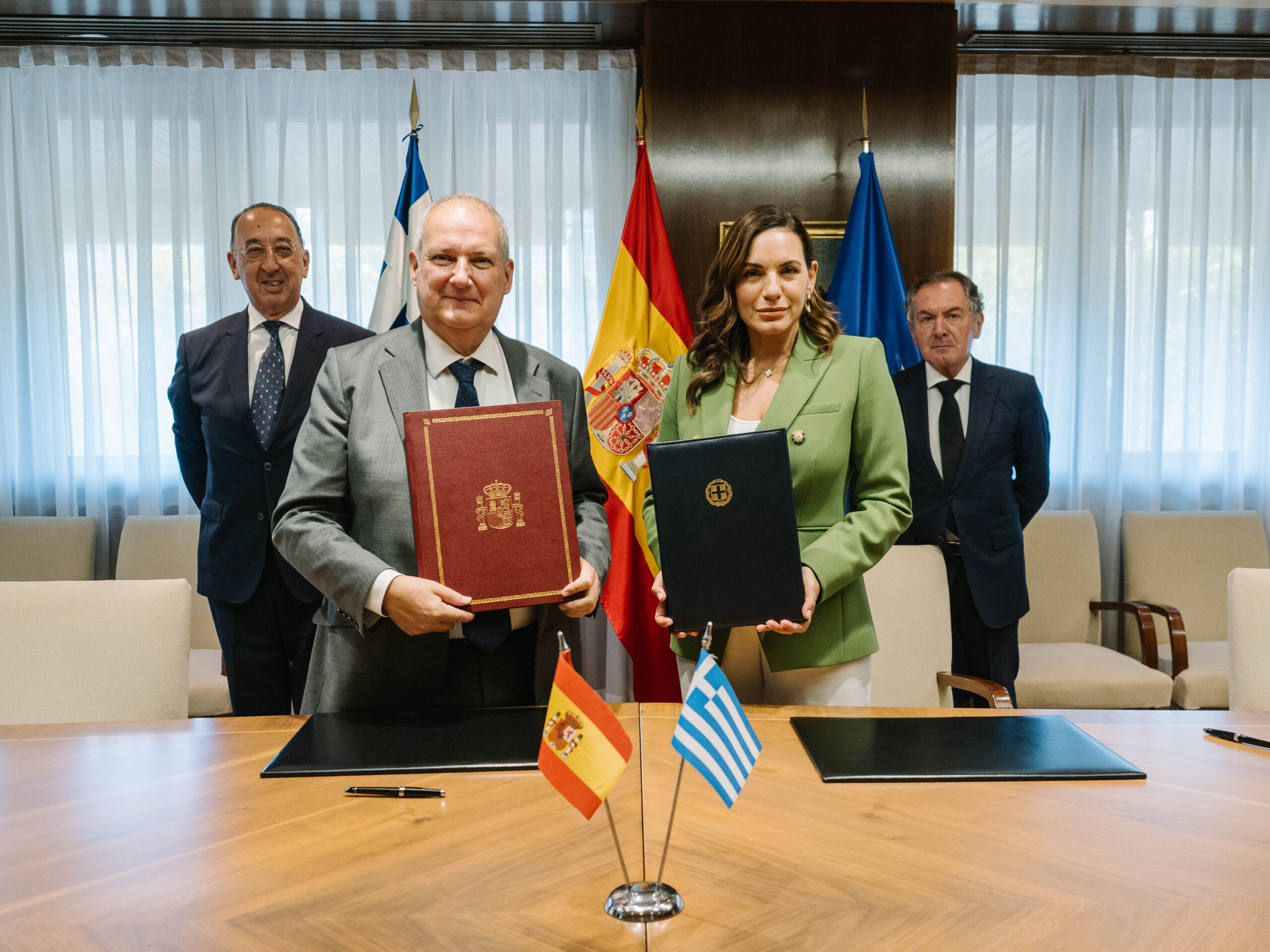 España y Grecia firman un Memorando de Entendimiento 