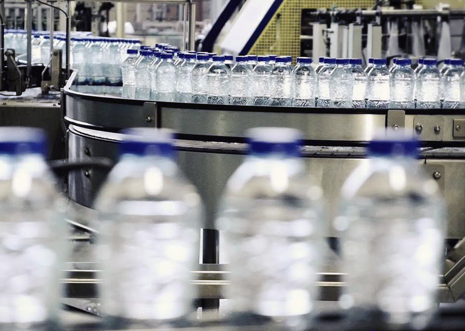 La protección de los manantiales, clave para el futuro del sector del agua mineral envasada